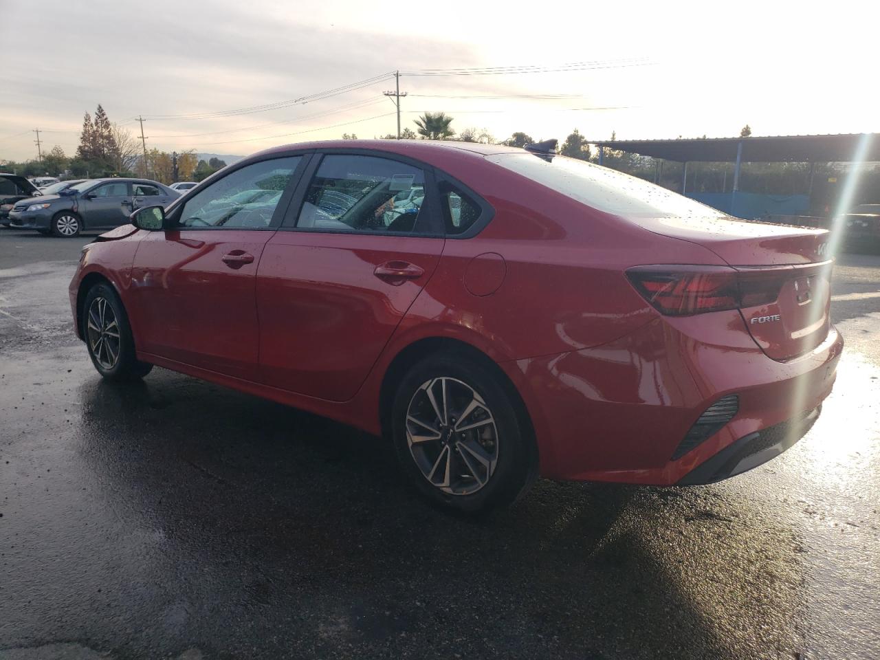 Obraz 2 z 2023 KIA FORTE LX 2023 z VIN 3KPF24AD7PE628815