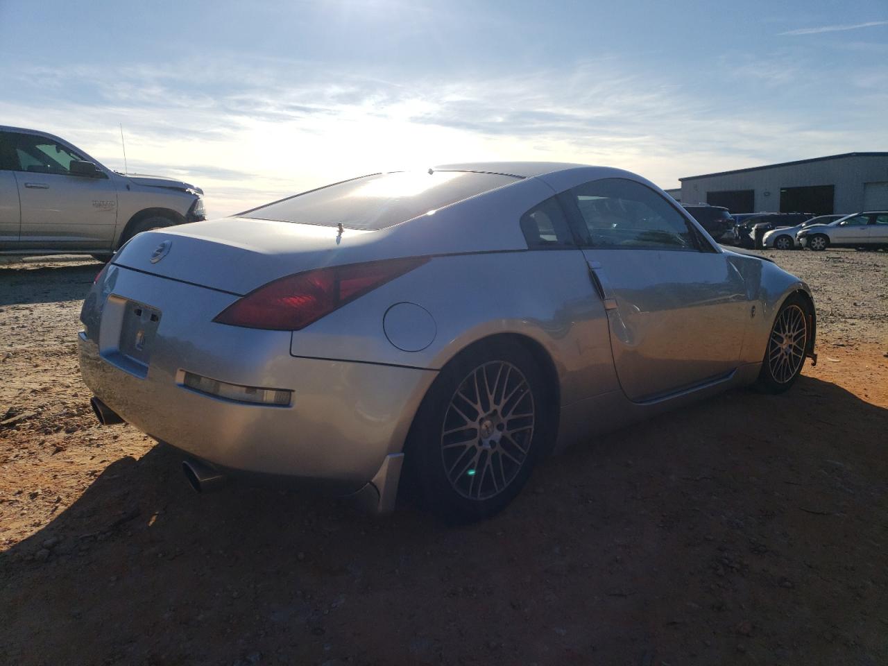 Obraz 3 z 2004 NISSAN 350Z COUPE 2004 z VIN JN1AZ34D34T165007