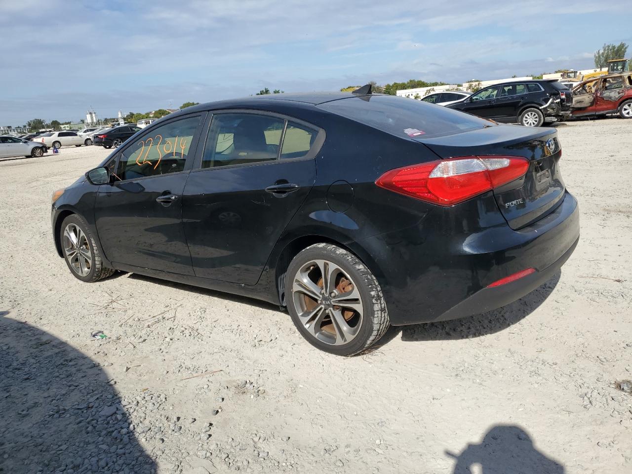 Obraz 2 z 2014 KIA FORTE LX 2014 z VIN KNAFK4A6XE5174387