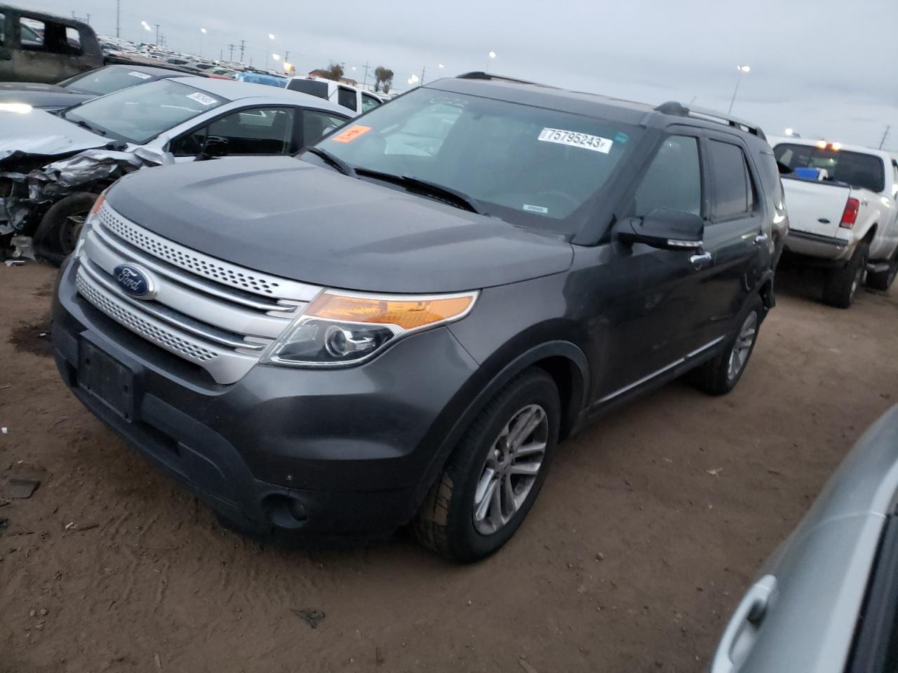 2015 FORD EXPLORER XLT 2015 image