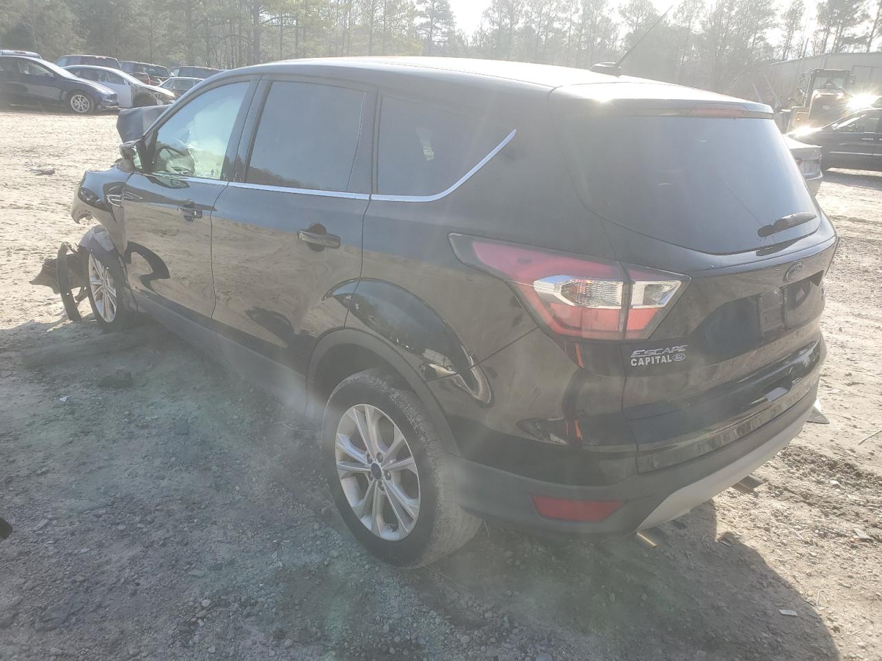 Image 2 of 2017 FORD ESCAPE SE 2017 with VIN 1FMCU0GD2HUA87930