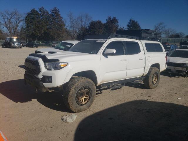 2016 TOYOTA TACOMA DOUBLE CAB 2016 image