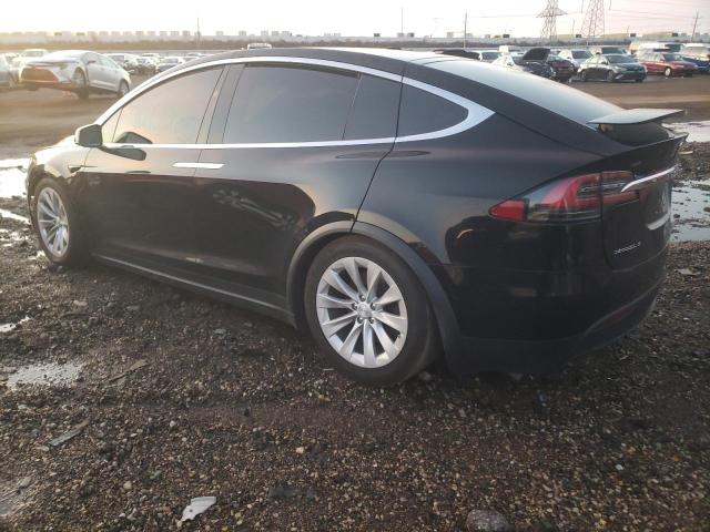 Obraz 2 z 2018 TESLA MODEL X  2018 z VIN 5YJXCDE23JF112026