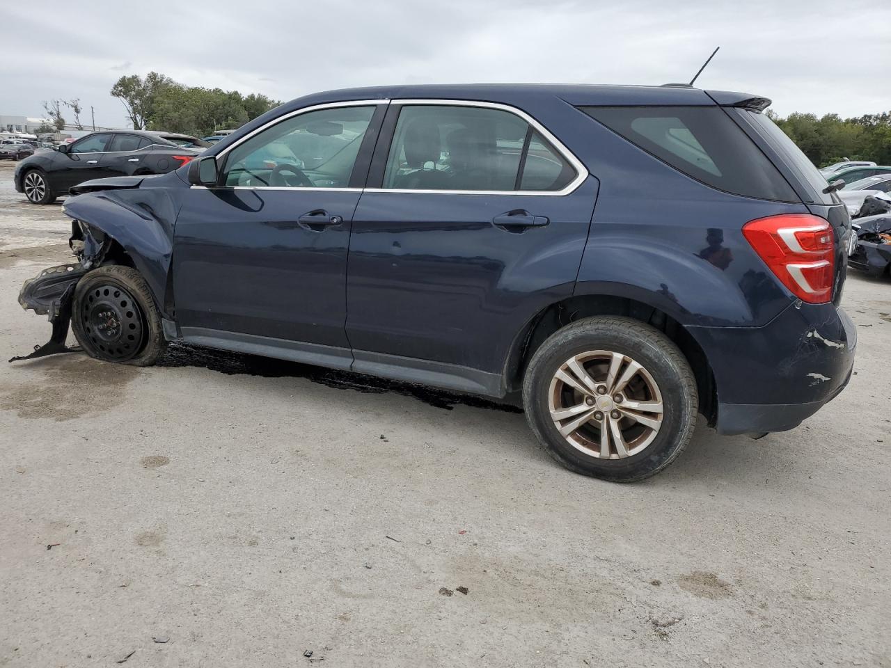 Image 2 of 2017 CHEVROLET EQUINOX LS 2017 with VIN 2GNALBEK0H1512902