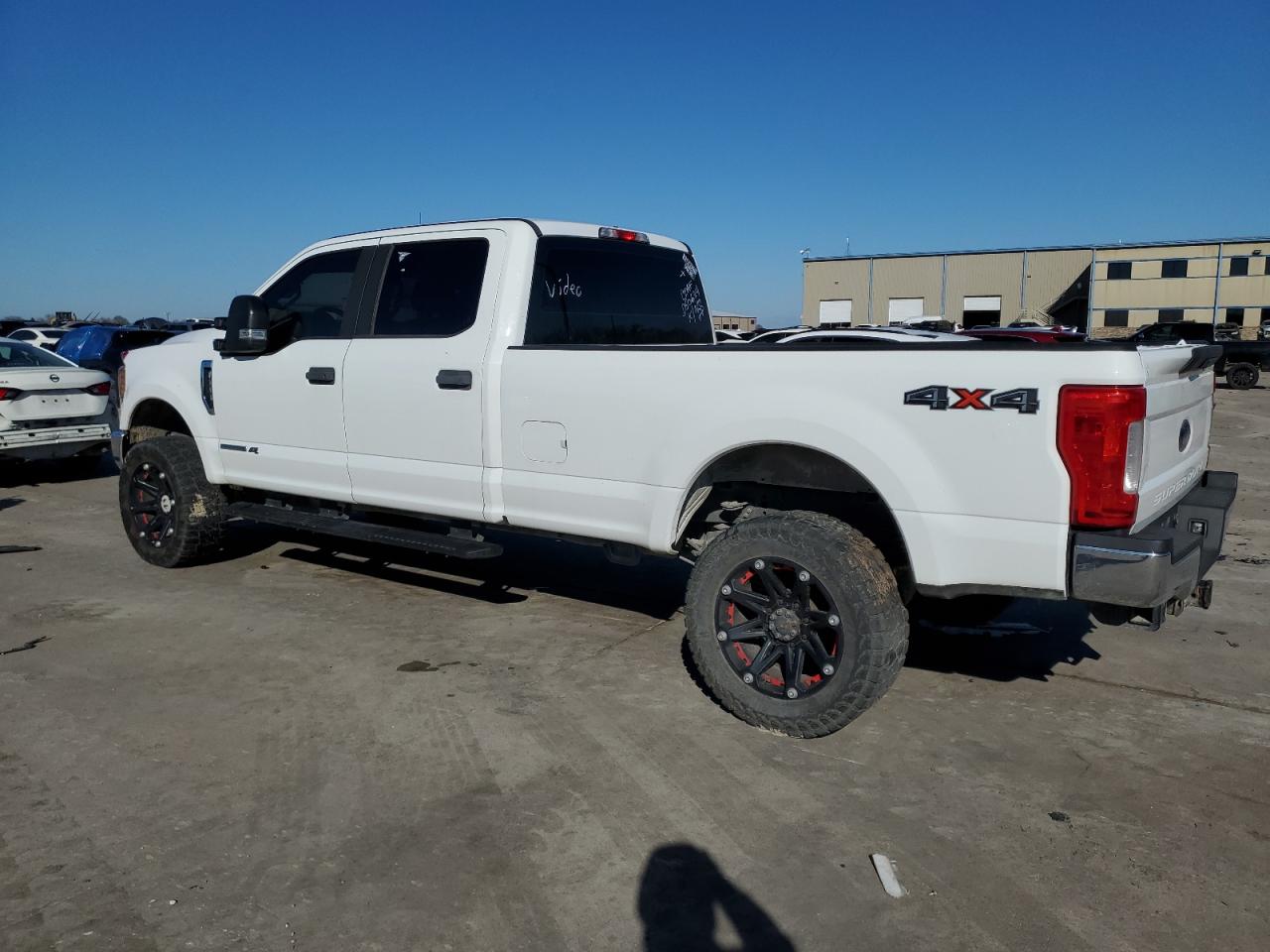 Obraz 2 z 2017 FORD F350 SUPER DUTY 2017 z VIN 1FT8W3BT9HED50624