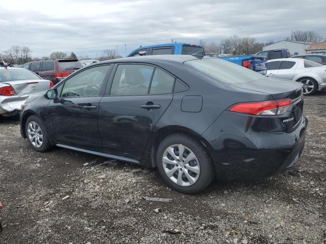 Obraz 2 z 2021 TOYOTA COROLLA LE 2021 z VIN JTDEPMAE6MJ167675