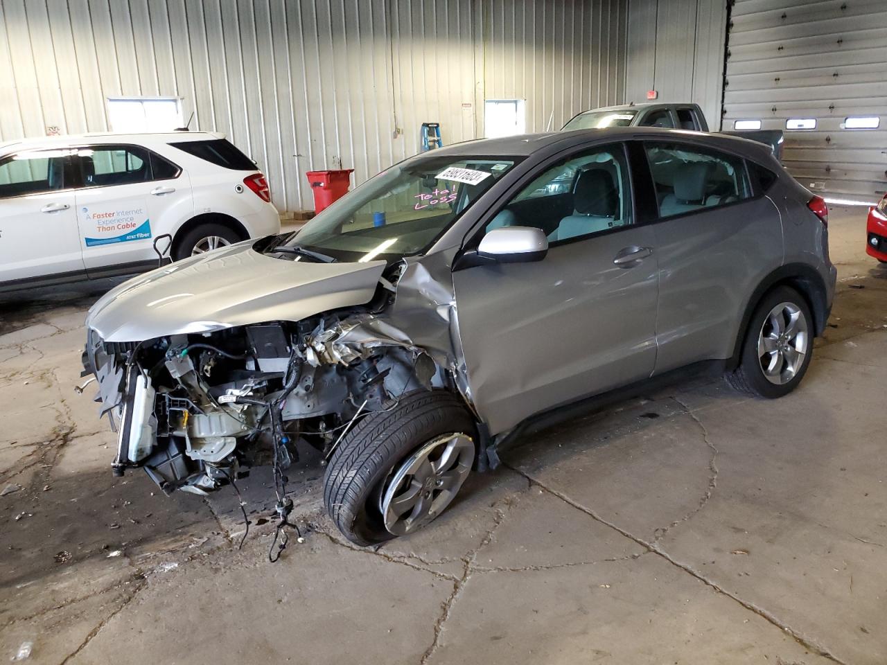 Obraz 1 z 2019 HONDA HR-V LX 2019 z VIN 3CZRU6H31KM710032