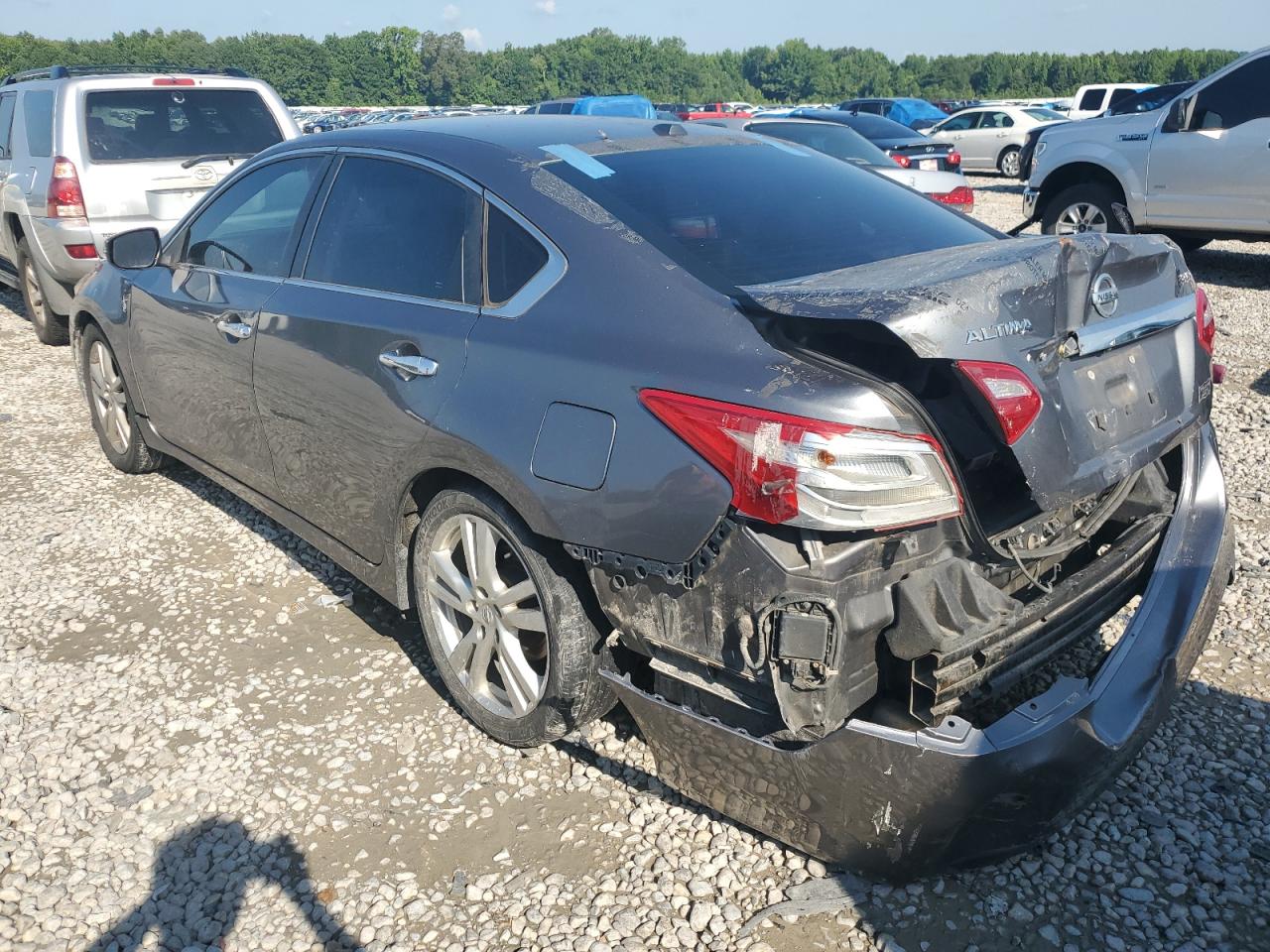 Image 2 of Nissan Altima 3.5Sl 2016 with VIN 1N4BL3AP5GC134787