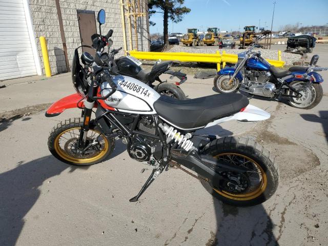 Obraz 3 z 2022 DUCATI SCRAMBLER DESERT SLED 2022 z VIN ML0KAFPM2NT002372