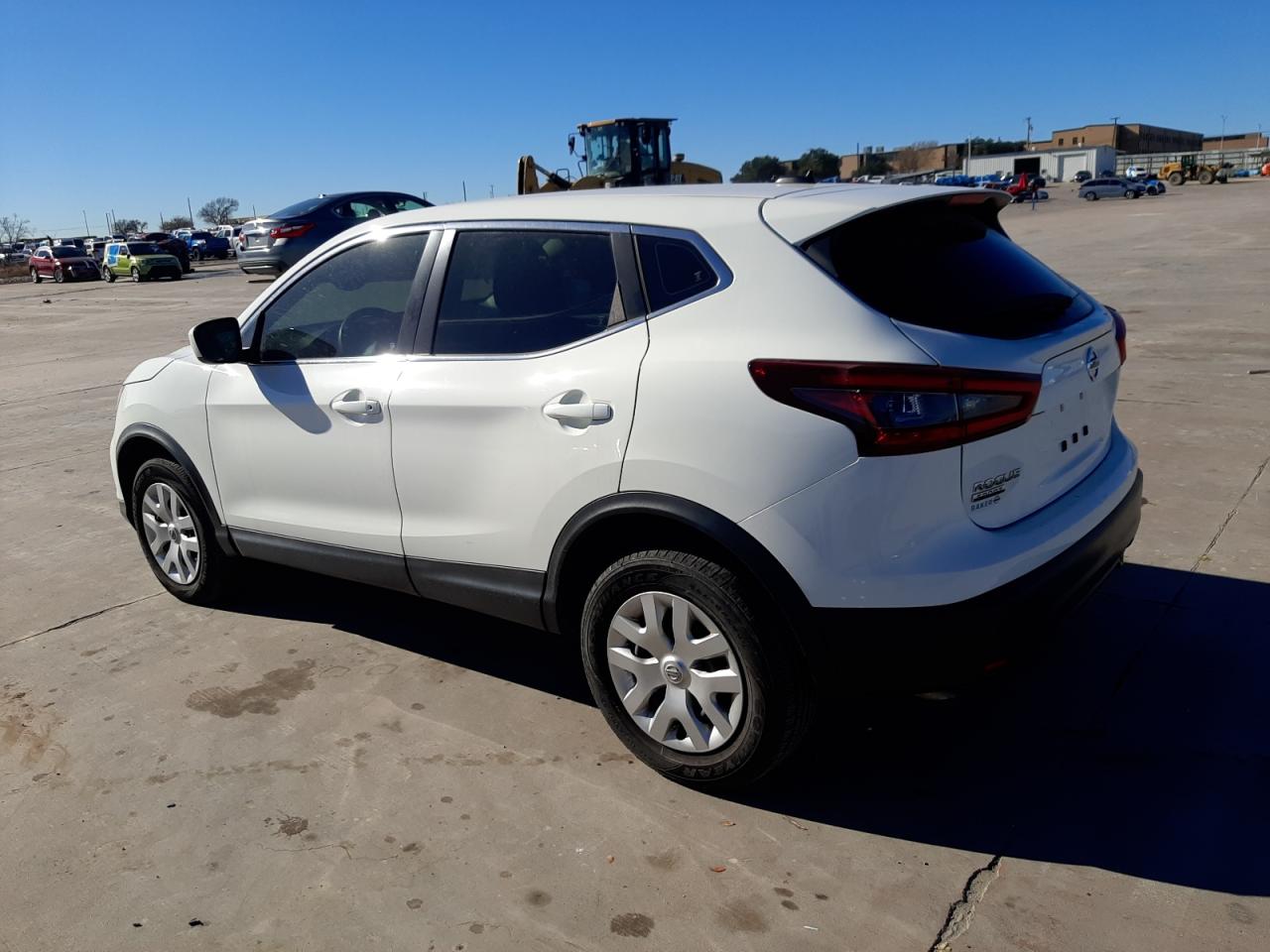 Изображение 2 2020 NISSAN ROGUE SPORT S 2020 с VIN JN1BJ1CV4LW270100