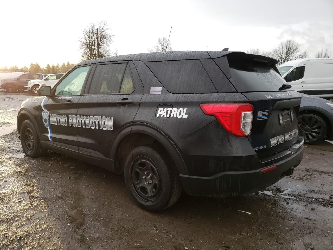 Изображение 2 2021 FORD EXPLORER POLICE INTERCEPTOR 2021 с VIN 1FM5K8AB7MGA19880