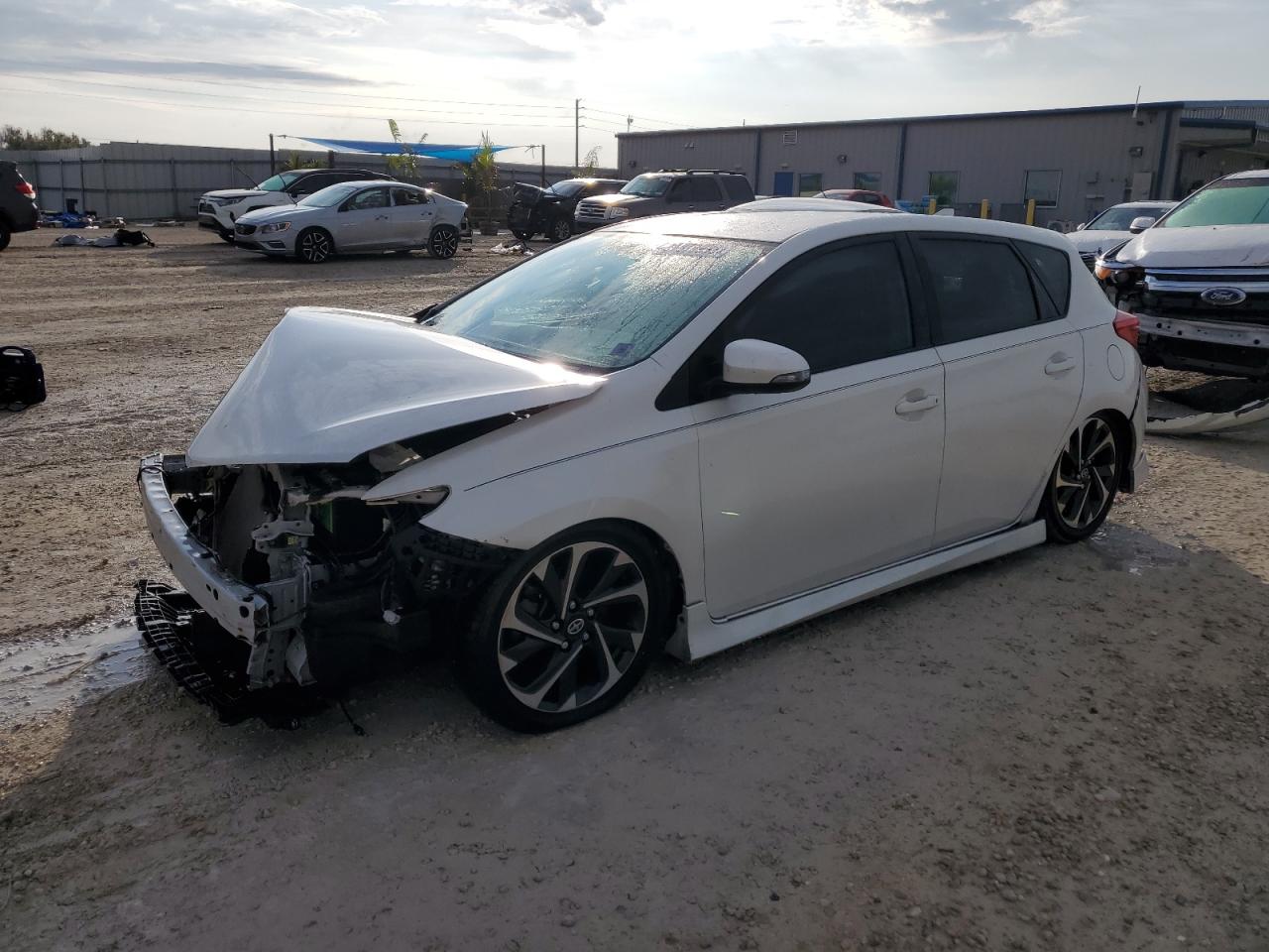 2016 TOYOTA SCION IM  2016 image