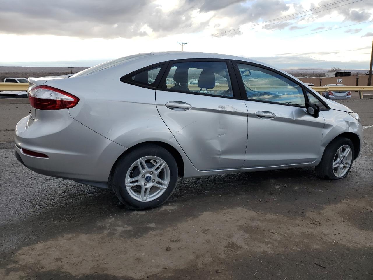 Изображение 3 2019 FORD FIESTA SE 2019 с VIN 3FADP4BJ4KM163718