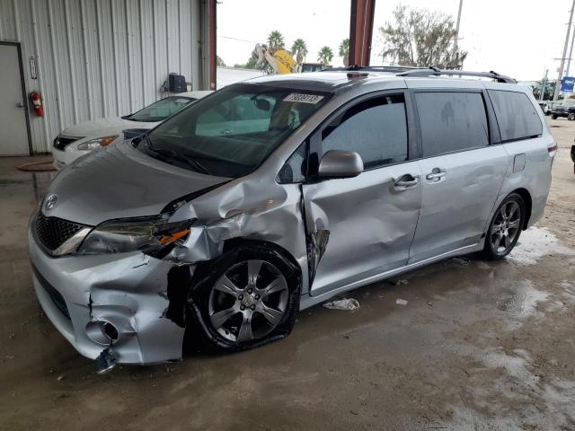 Obraz 1 z 2015 TOYOTA SIENNA SPORT 2015 z VIN 5TDXK3DC3FS619499