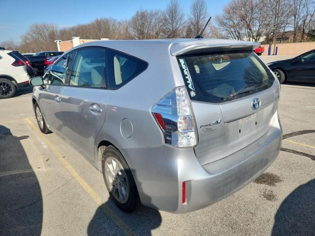Image 3 of 2012 TOYOTA PRIUS V  2012 with VIN JTDZN3EU7C3136179