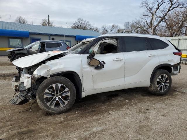 Изображение 1 2021 TOYOTA HIGHLANDER XLE 2021 с VIN 5TDHZRBH1MS543280