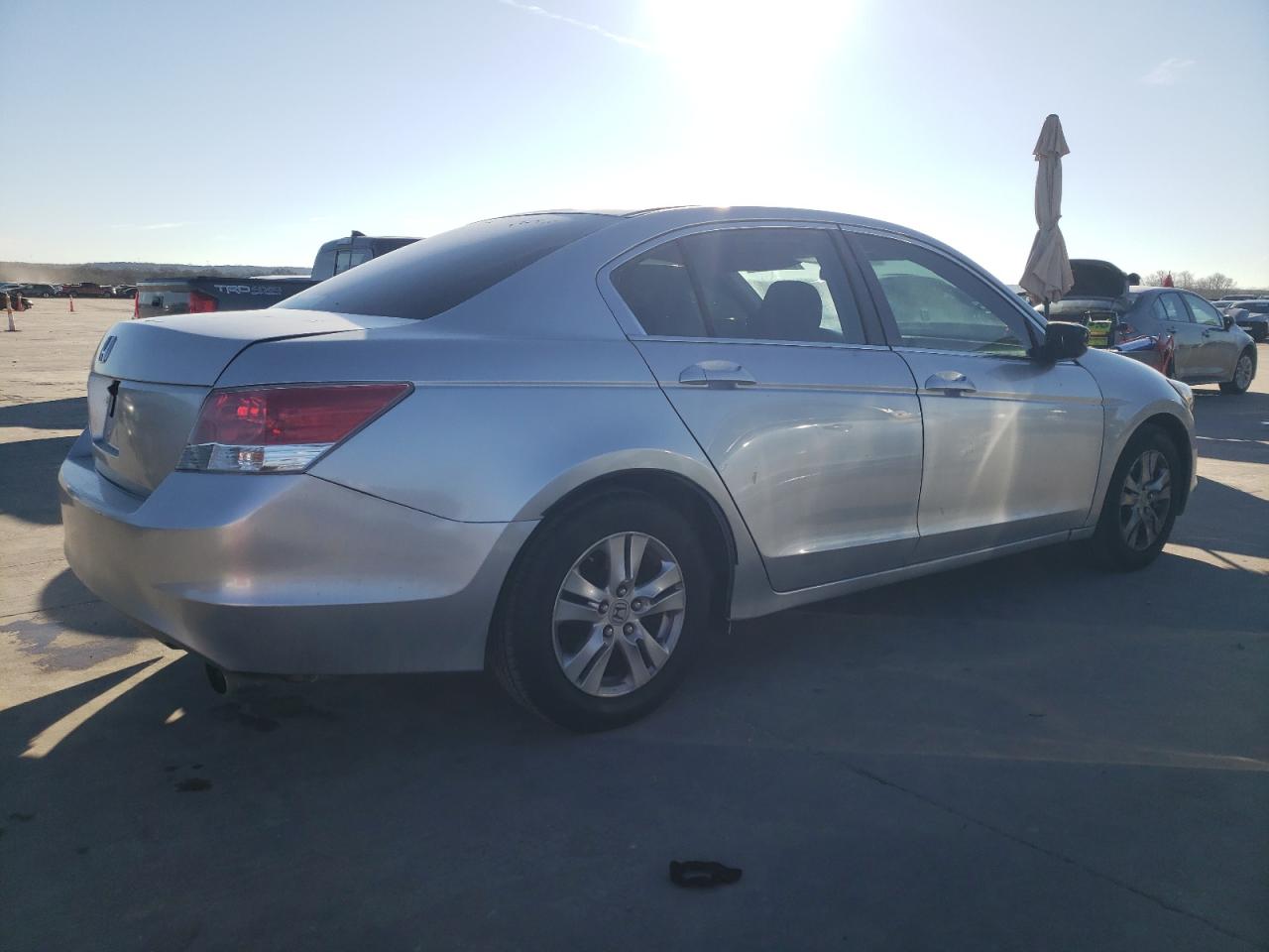 Obraz 3 z 2010 HONDA ACCORD LXP 2010 z VIN 1HGCP2F41AA187809