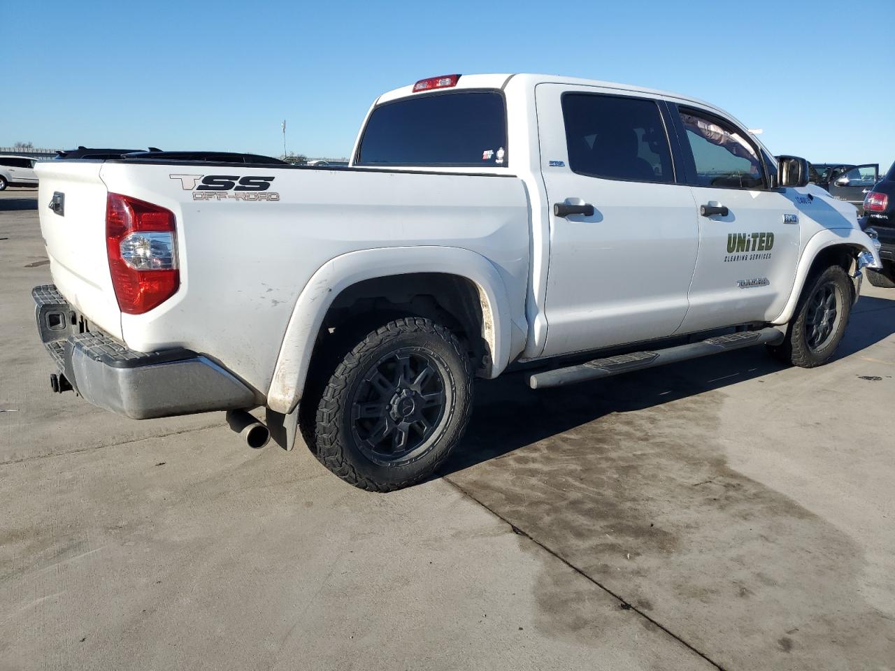 Obraz 3 z 2014 TOYOTA TUNDRA CREWMAX SR5 2014 z VIN 5TFDW5F15EX396020