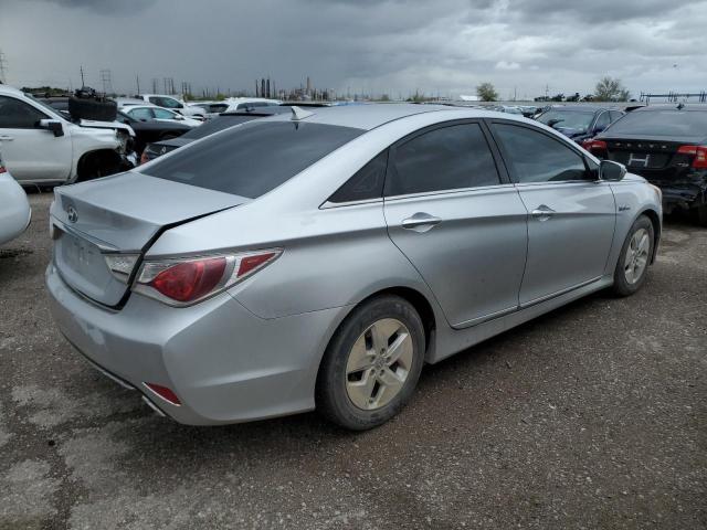 Obraz 3 z 2011 HYUNDAI SONATA HYBRID 2011 z VIN KMHEC4A42BA003609