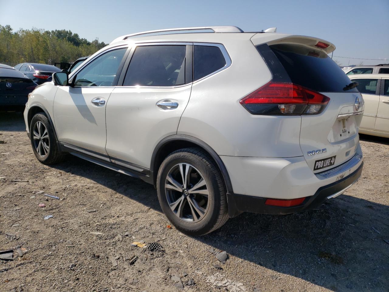 Image 2 of 2017 NISSAN ROGUE S 2017 with VIN JN8AT2MT7HW405992