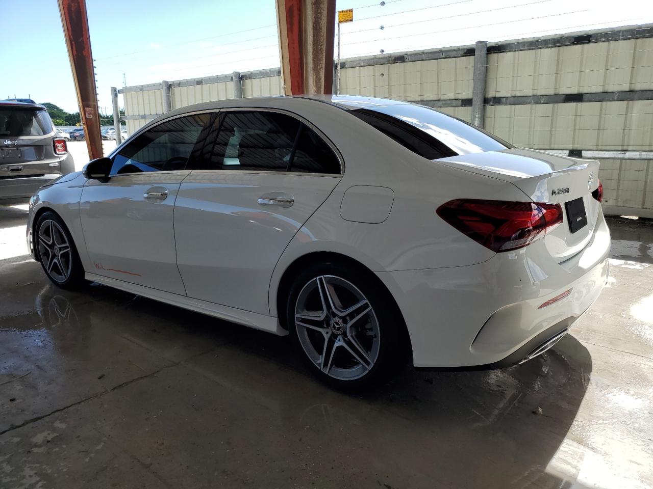 Obraz 2 z 2022 MERCEDES-BENZ A 220 2022 z VIN W1K3G4EB5NJ357689