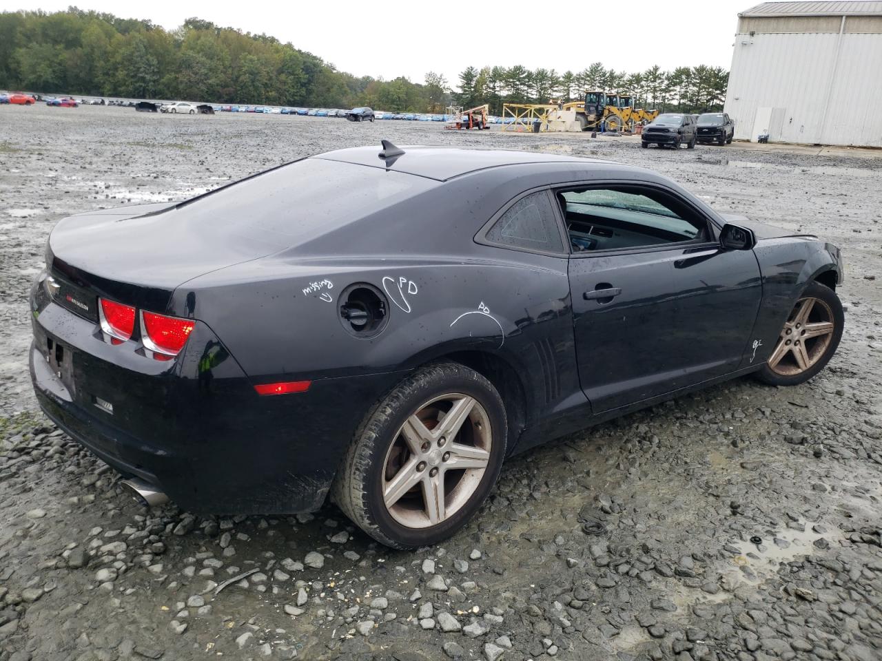 Image 3 of 2011 CHEVROLET CAMARO LT 2011 with VIN 2G1FB1ED5B9146286
