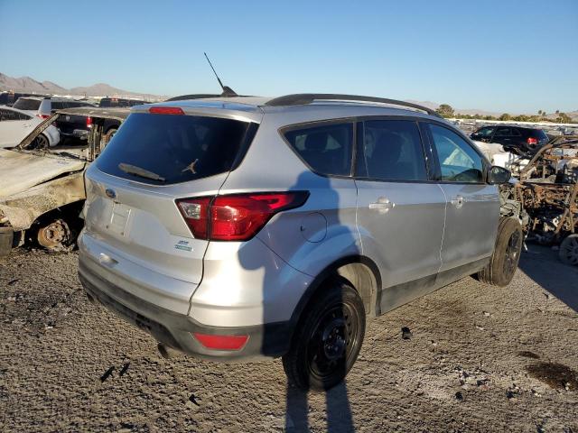 Image 3 of 2019 FORD ESCAPE SE 2019 with VIN 1FMCU0GD8KUB07198