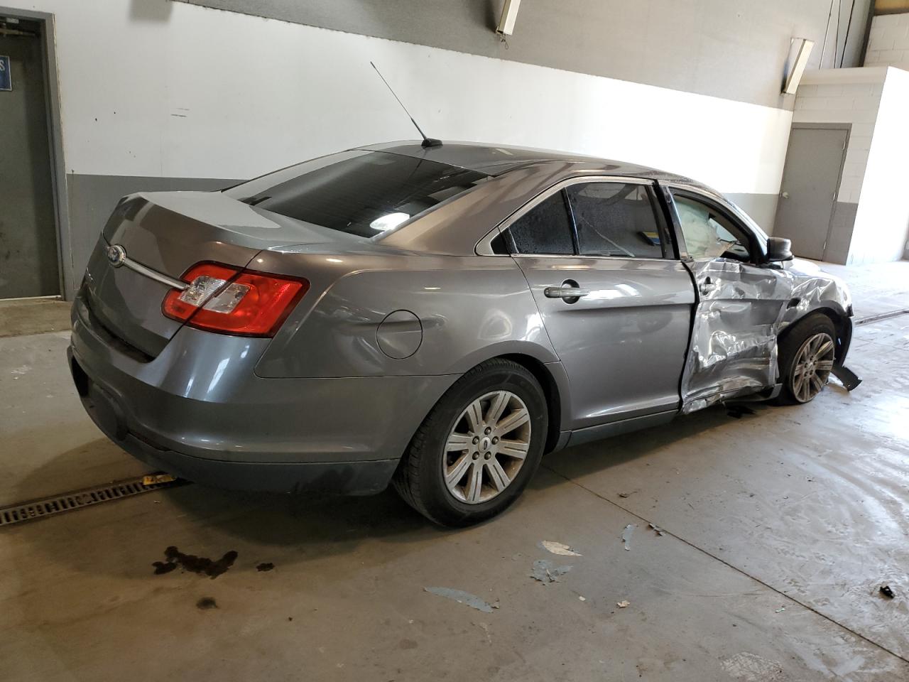 Image 3 of 2011 FORD TAURUS SE 2011 with VIN 1FAHP2DW1BG147985