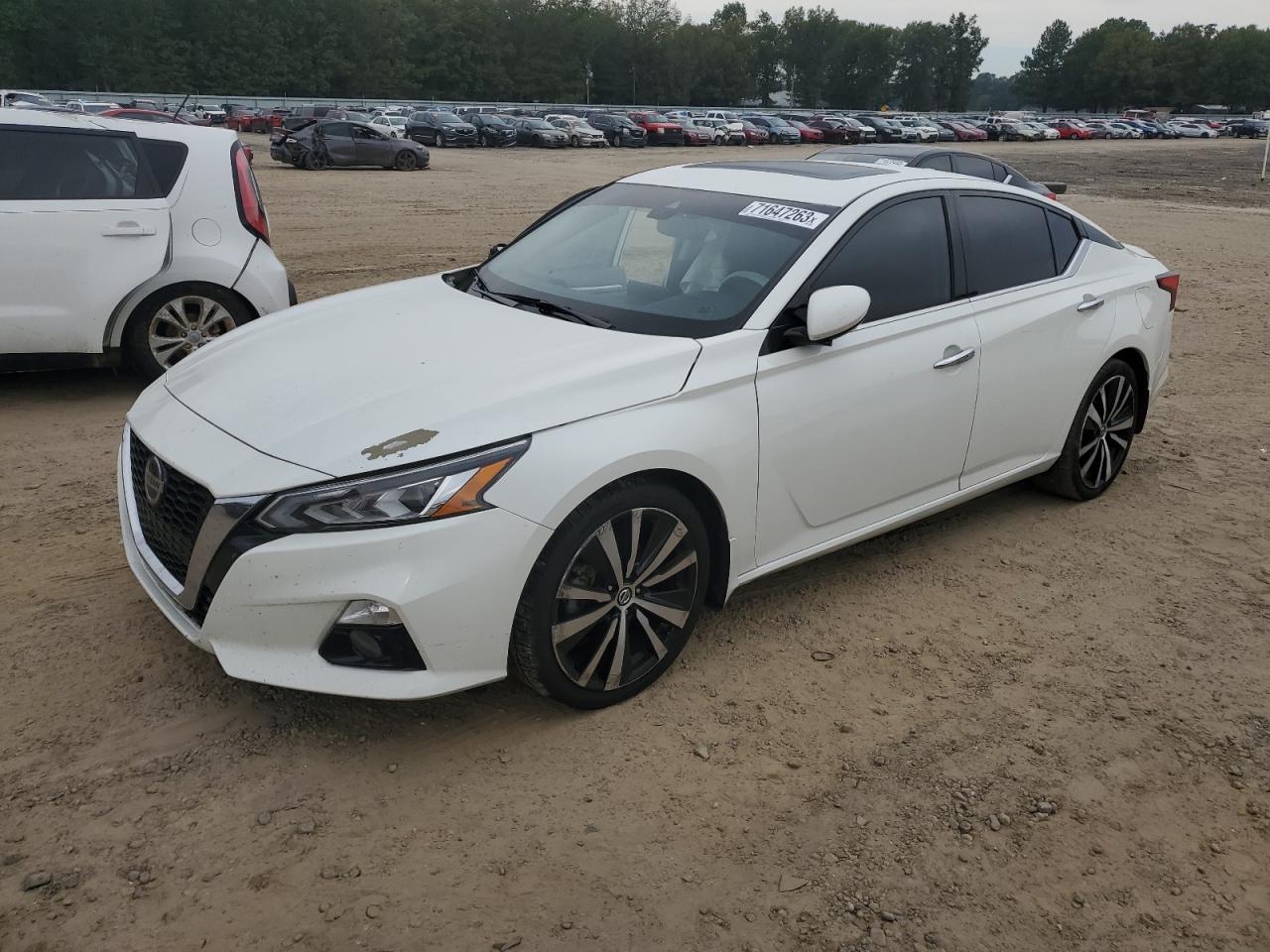 Obraz 1 z 2020 NISSAN ALTIMA PLATINUM 2020 z VIN 1N4BL4FV5LN300690