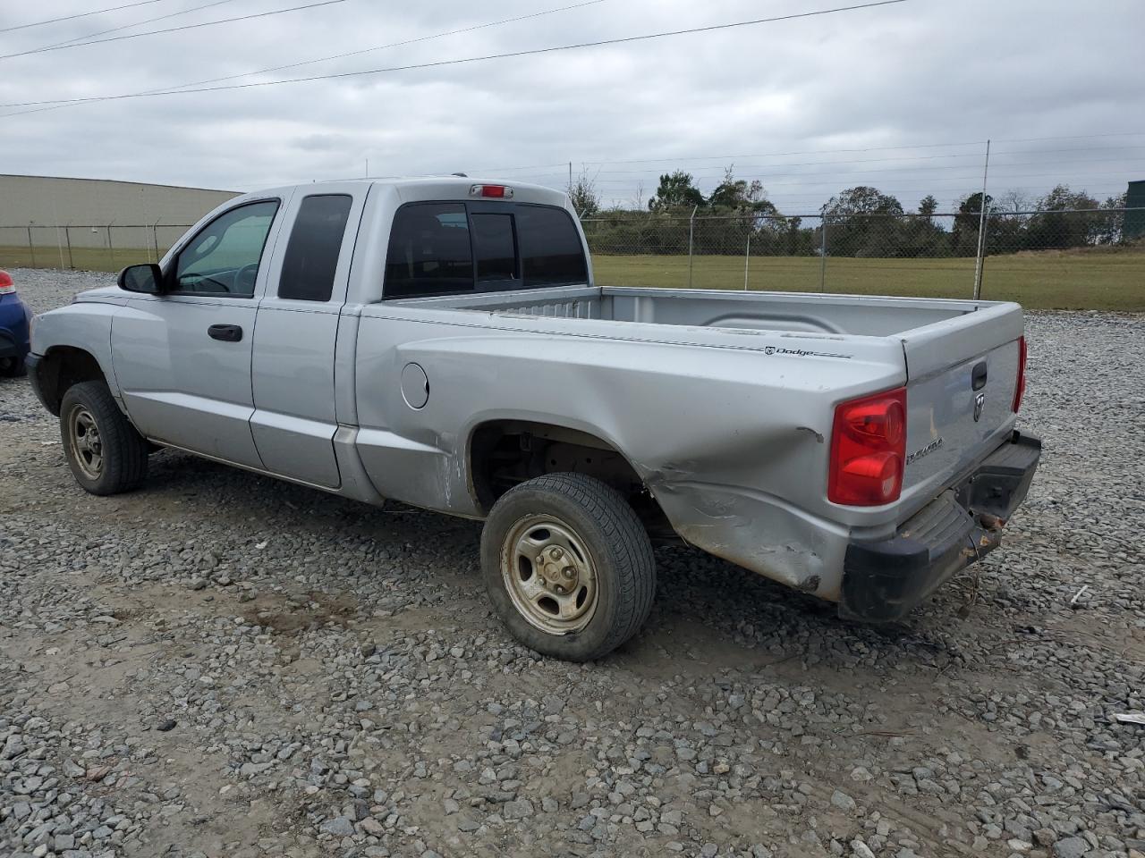 Image 2 of 2007 DODGE DAKOTA ST 2007 with VIN 1D7HE22K77S127282