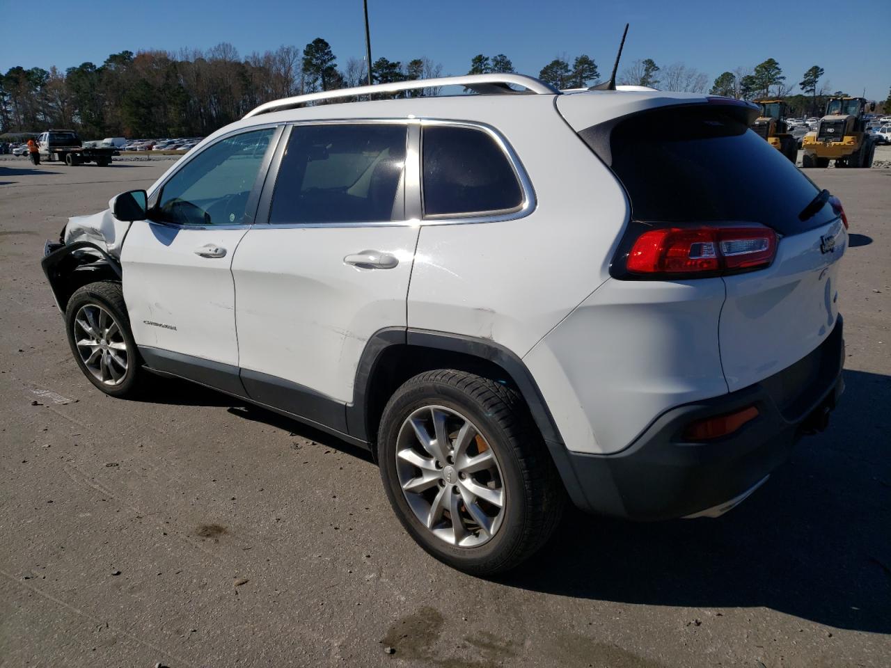 Image 2 of 2018 JEEP CHEROKEE LIMITED 2018 with VIN 1C4PJLDX9JD560937