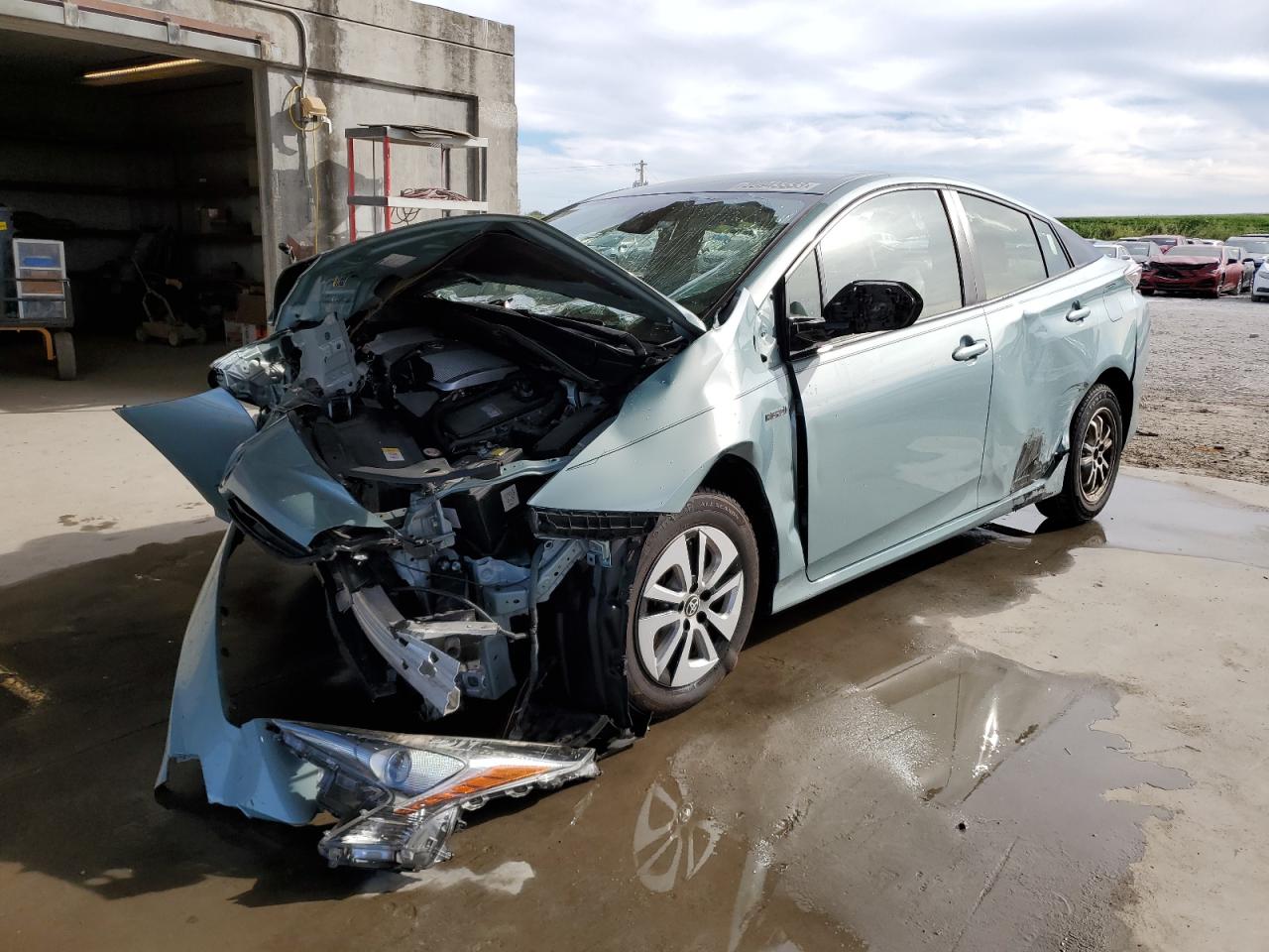 2017 TOYOTA PRIUS  2017 image