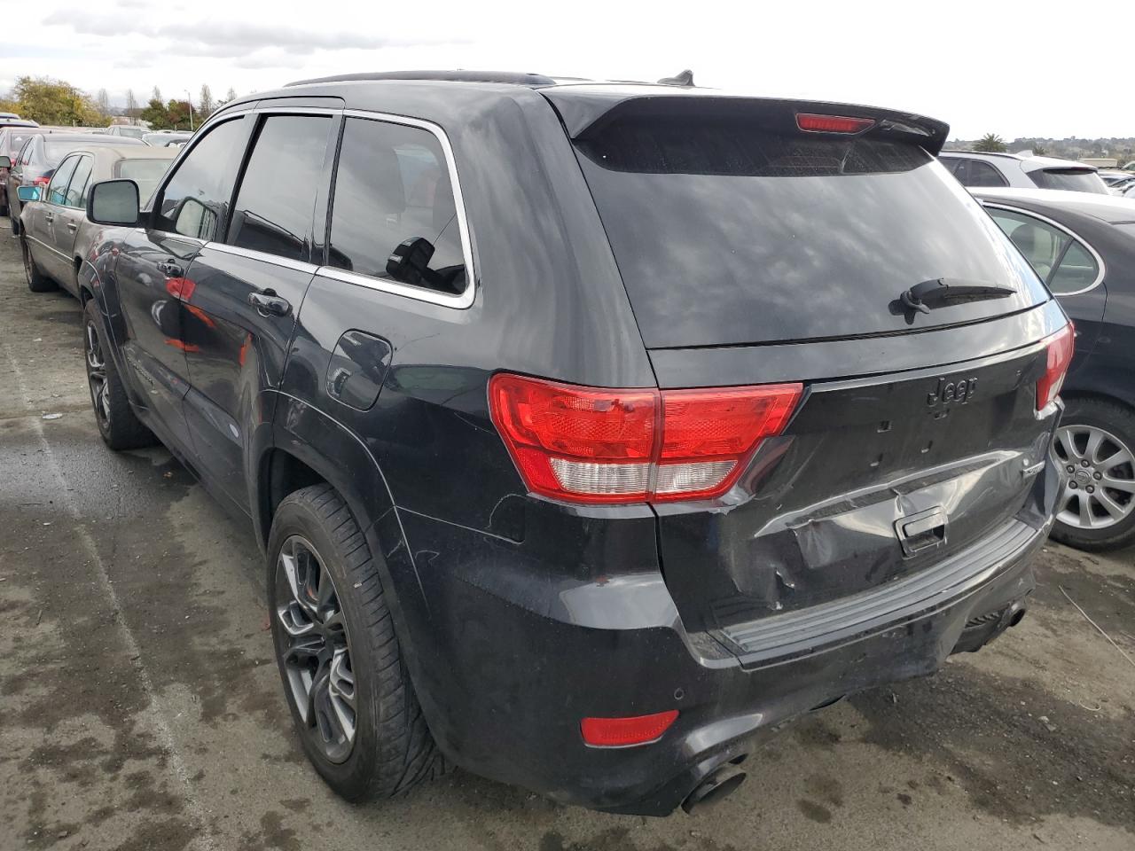 Obraz 2 z 2013 JEEP GRAND CHEROKEE SRT-8 2013 z VIN 1C4RJFDJ1DC597075