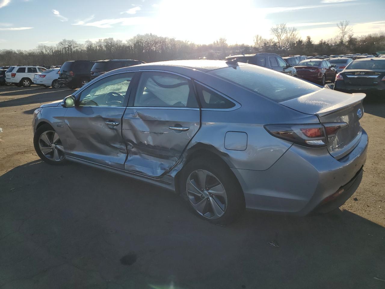 Obraz 2 z 2016 HYUNDAI SONATA HYBRID 2016 z VIN KMHE34L15GA023413