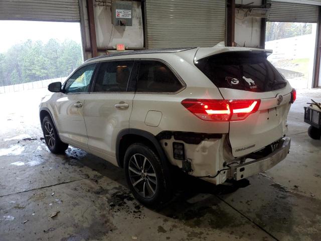 Image 2 of 2017 TOYOTA HIGHLANDER SE 2017 with VIN 5TDKZRFH7HS525386