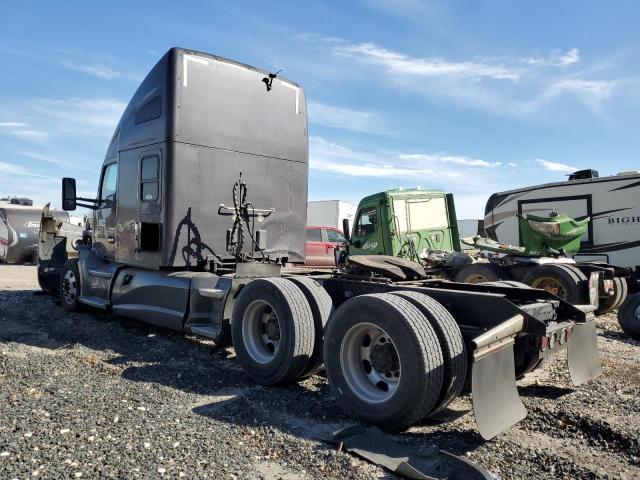 Image 3 of 2018 KENWORTH CONSTRUCTION T680 2018 with VIN 1XKYD49X0JJ188646