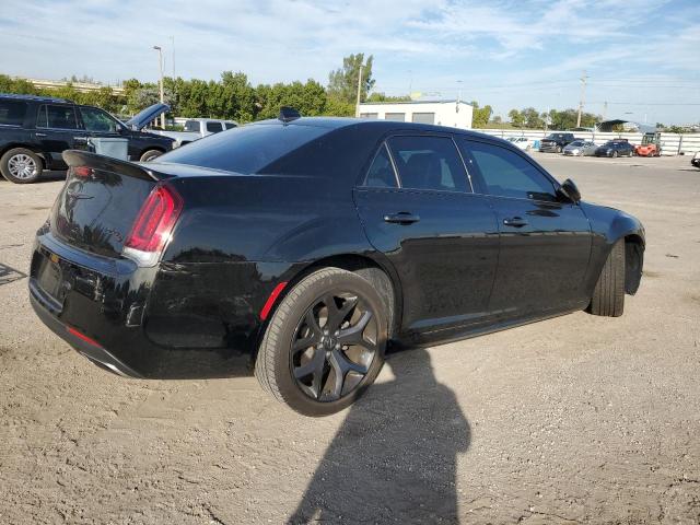 Изображение 3 2021 CHRYSLER 300 S 2021 с VIN 2C3CCABT4MH669119