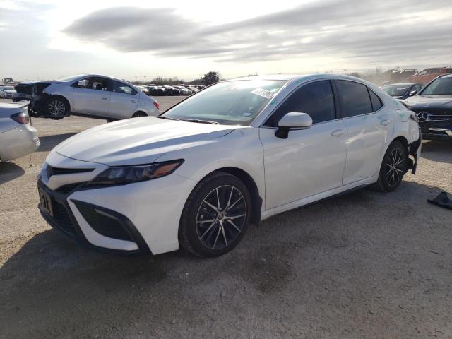 Obraz 1 z 2024 TOYOTA CAMRY SE NIGHT SHADE 2024 z VIN 4T1G11AK3RU189116