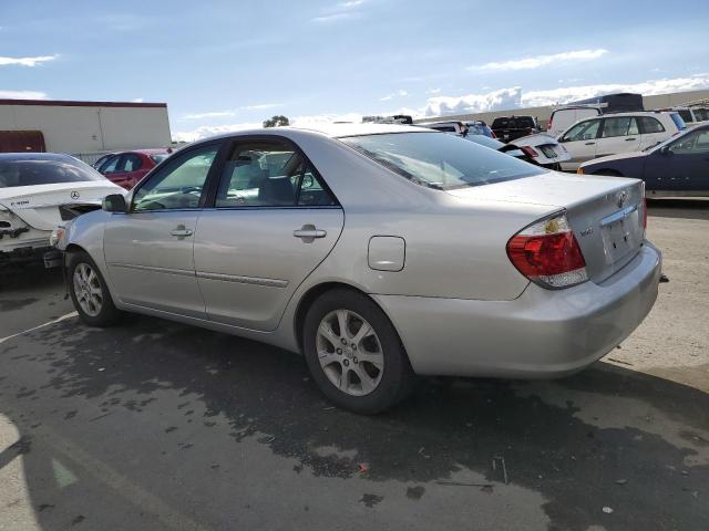 Image 2 of 2005 TOYOTA CAMRY LE 2005 with VIN 4T1BE30K05U582979