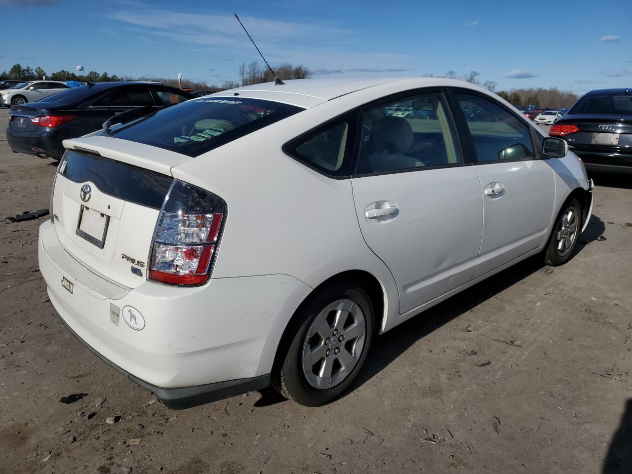 Obraz 3 z 2005 TOYOTA PRIUS  2005 z VIN JTDKB20U253049725