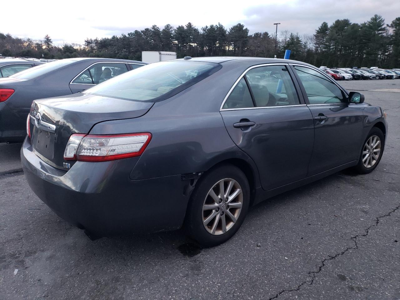 Image 3 of 2010 TOYOTA CAMRY HYBRID 2010 with VIN 4T1BB3EKXAU112776