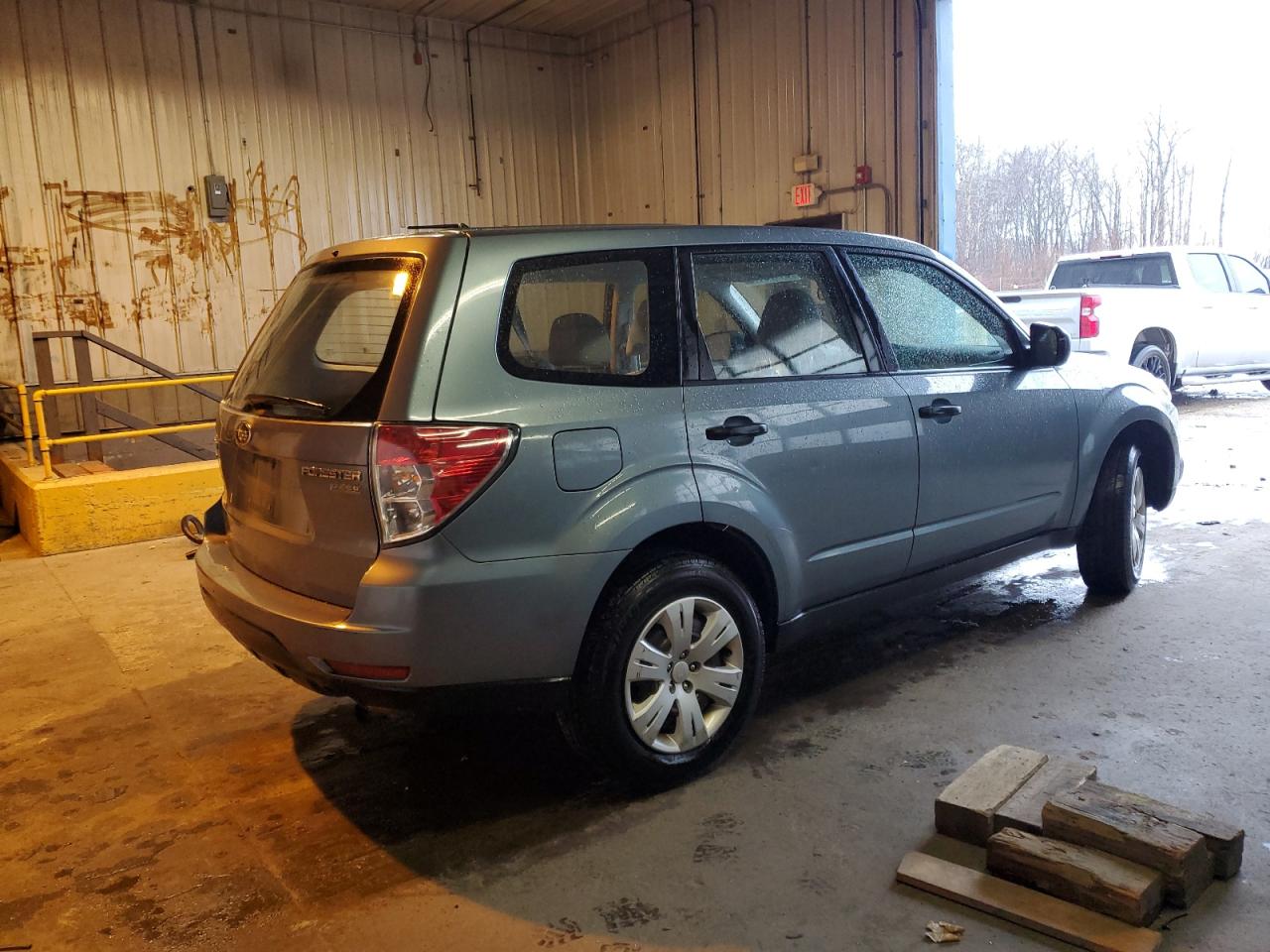 Obraz 3 z 2010 SUBARU FORESTER 2.5X 2010 z VIN JF2SH6AC7AH727251