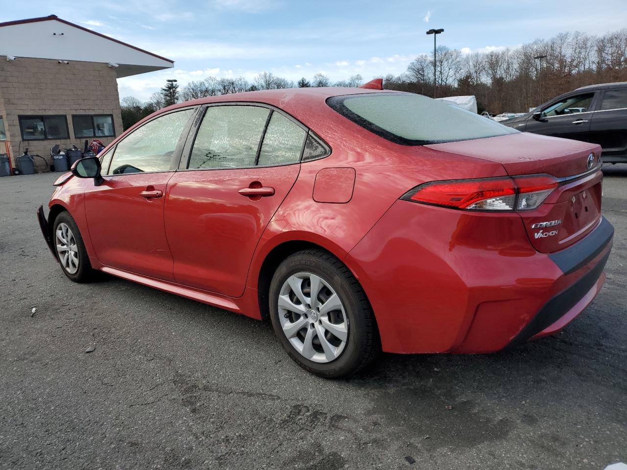 Obraz 2 z 2020 TOYOTA COROLLA LE 2020 z VIN JTDEPRAE7LJ043703
