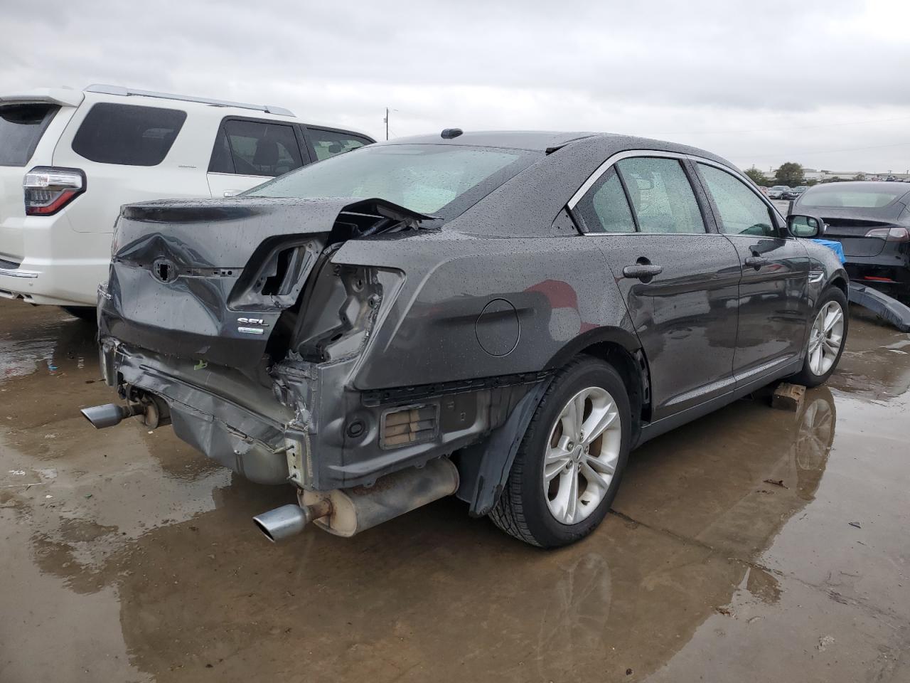 Image 3 of 2016 FORD TAURUS SEL 2016 with VIN 1FAHP2E93GG129682