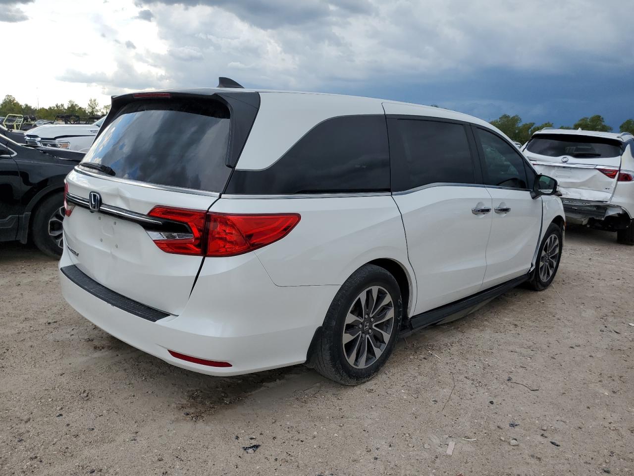 Изображение 3 2022 HONDA ODYSSEY EXL 2022 с VIN 5FNRL6H74NB032672