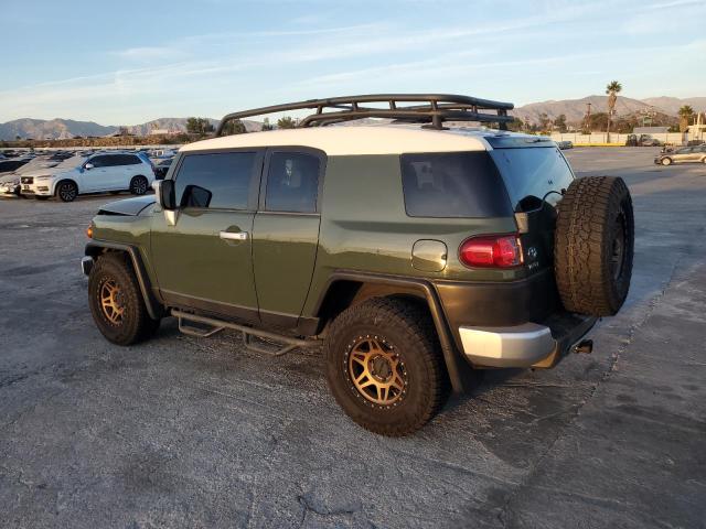 Obraz 2 z 2011 TOYOTA FJ CRUISER  2011 z VIN JTEZU4BFXBK011529