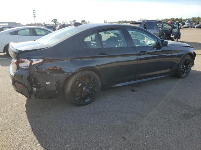 Изображение 3 2021 BMW M550XI  2021 с VIN WBA13BK07MCG05805