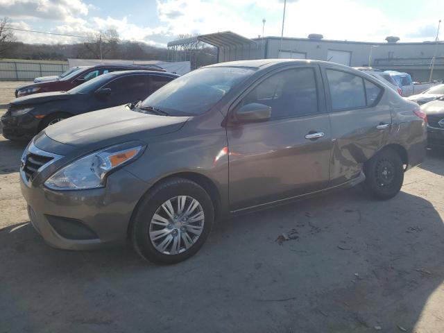 Obraz 1 z 2016 NISSAN VERSA S 2016 z VIN 3N1CN7AP5GL889428