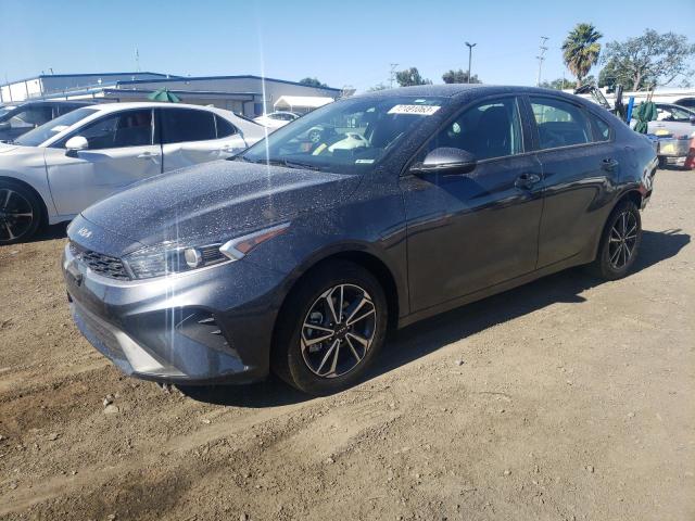 Obraz 1 z 2023 KIA FORTE LX 2023 z VIN 3KPF24AD7PE519884