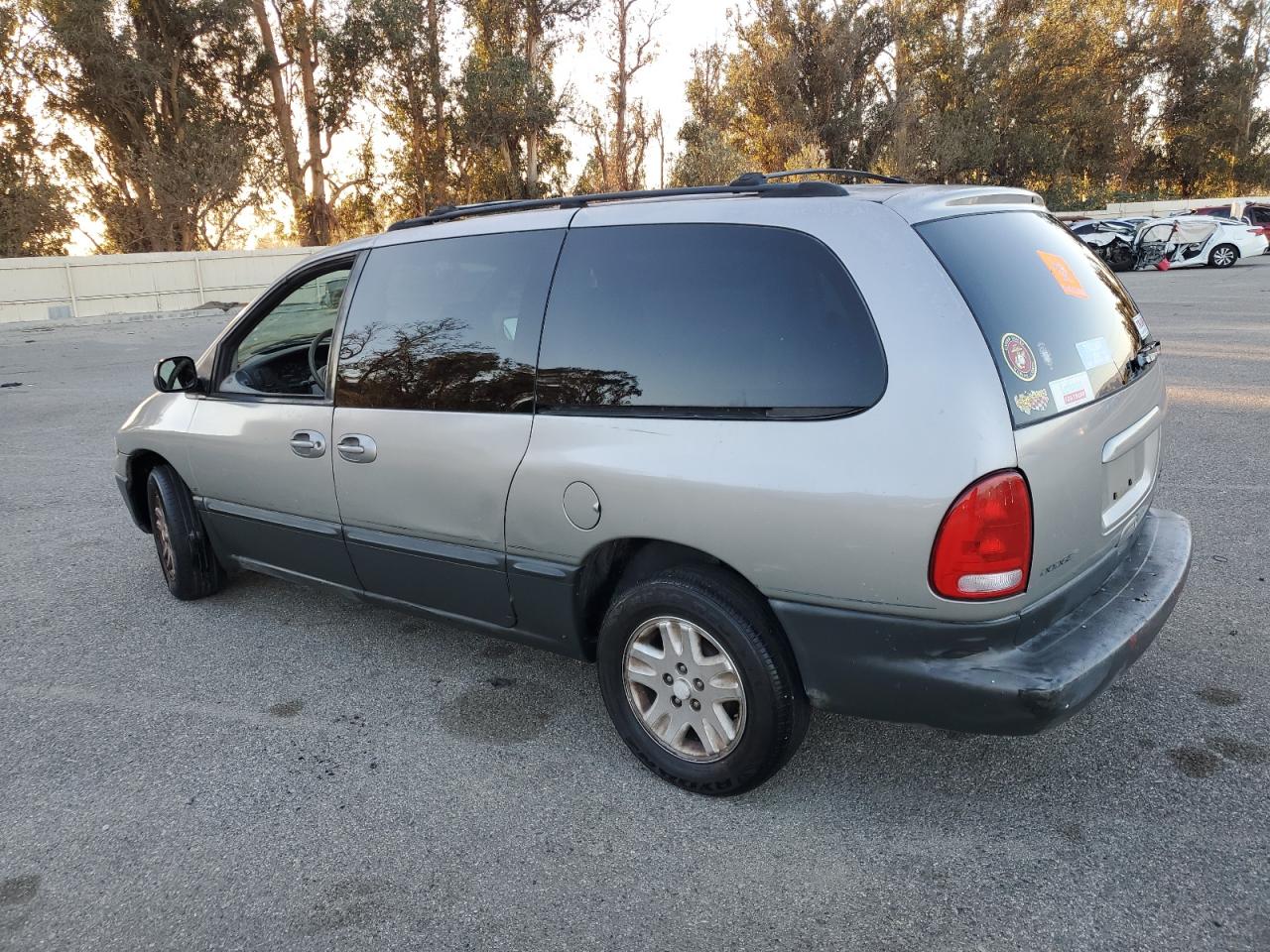 Изображение 2 1997 DODGE GRAND CARAVAN LE 1997 с VIN 1B4GP54L6VB372821